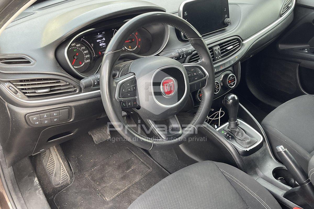 FIAT Tipo 1.6 Mjt S&S DCT SW Lounge