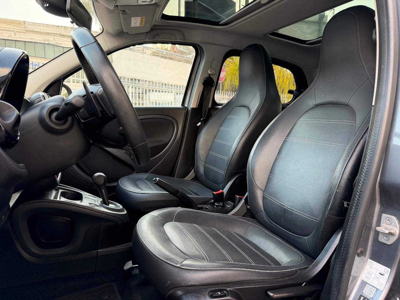 Smart ForFour 90 0.9 Turbo twinamic Prime LED TETTO