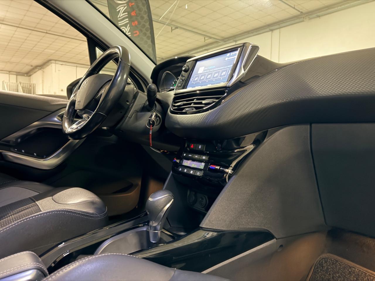 Peugeot 2008 PureTech Turbo 110 EAT6 S&S Allure