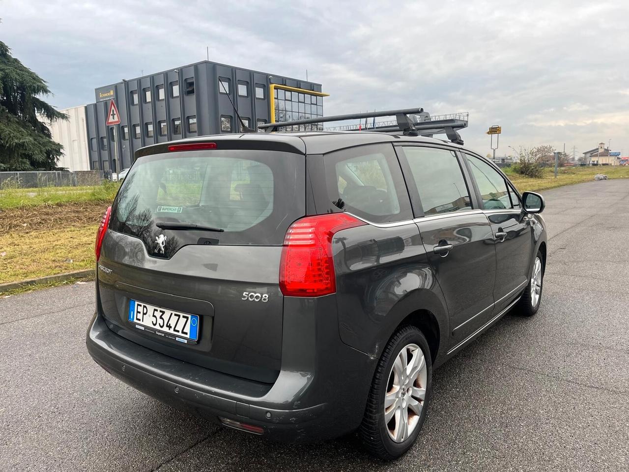 Peugeot 5008 1.6 HDi 112CV Active