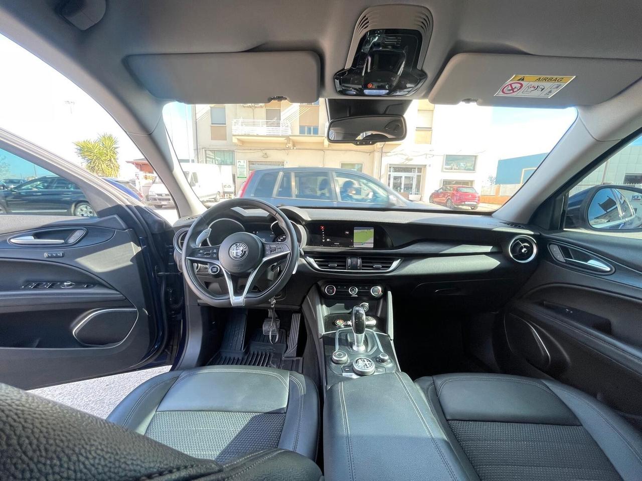 Alfa Romeo Stelvio 2.2 Turbodiesel 210 CV AT8 Q4 Executive