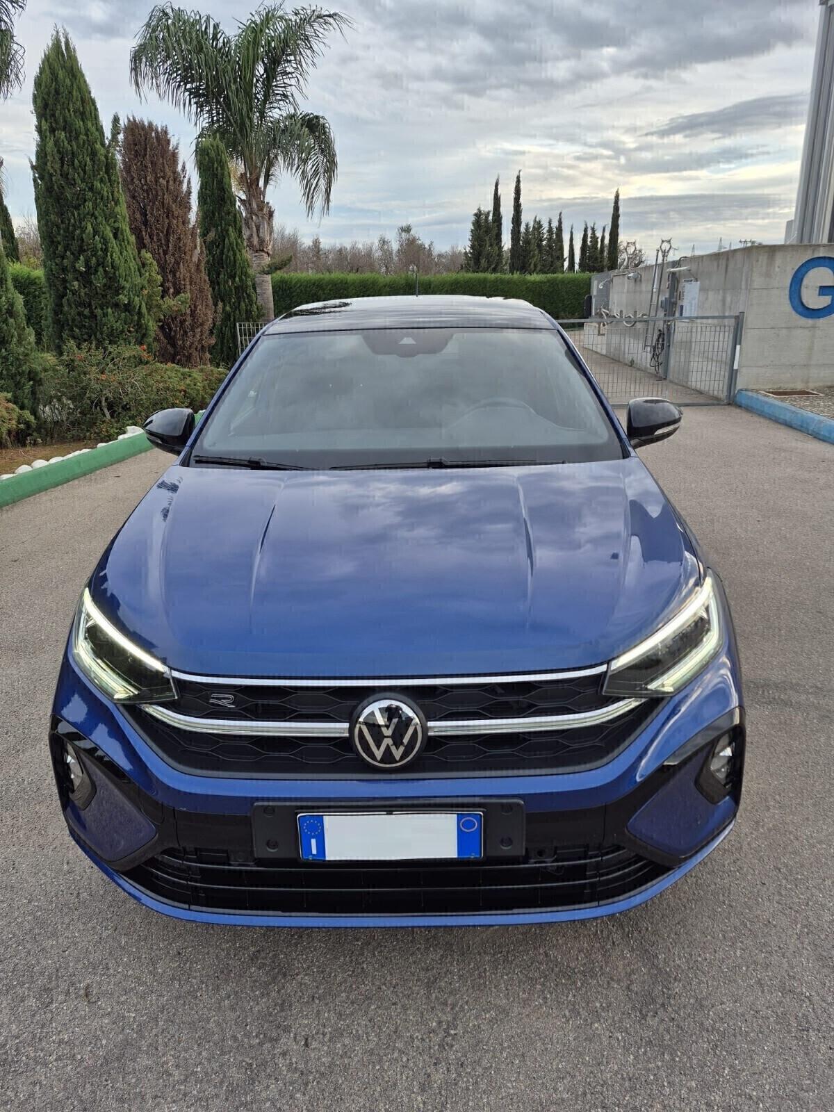 VOLKSWAGEN TAIGO 1000 BENZINA R-LINE 115 Cv CAMBIO AUTOMATICO-2025