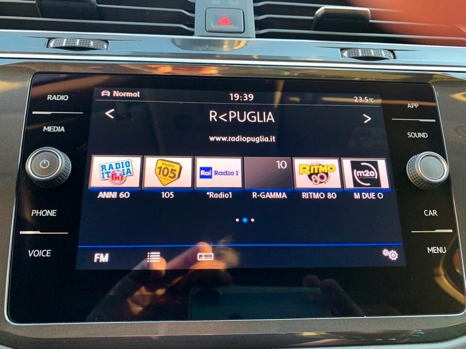 Volkswagen Tiguan 2.0 TDI SCR R-LINE 150 CV COOKPIT-CARPLAY-LED-CAM