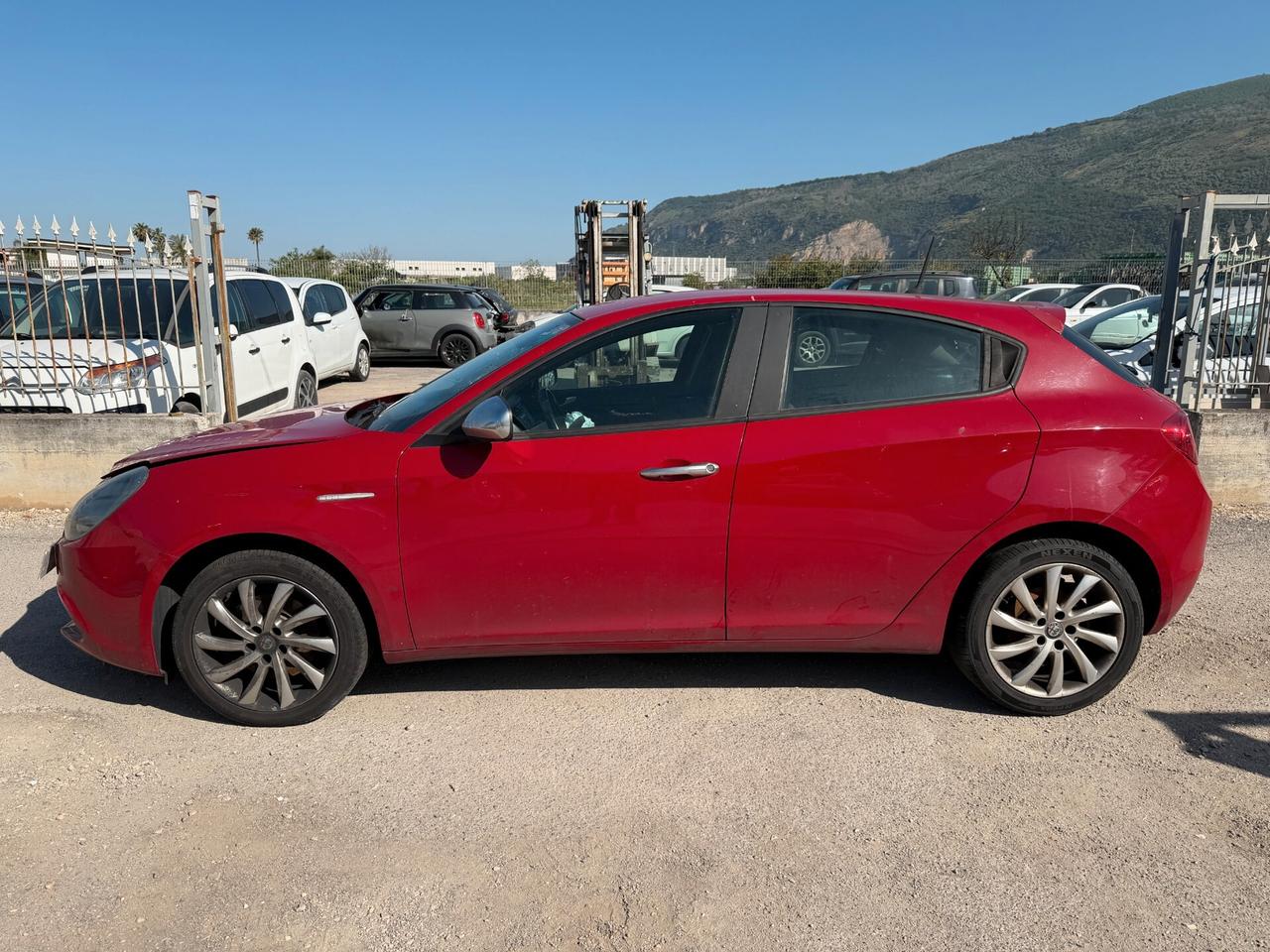 ALFA ROMEO GIULIETTA 2017 1.4 BENZINA 150 CV *SINISTRATA