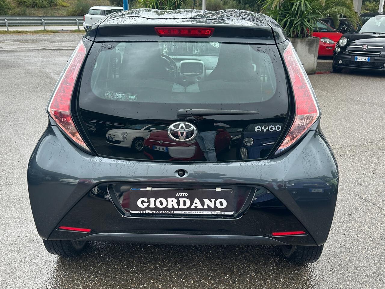 Toyota Aygo 1.0 69 cv cambio automatico