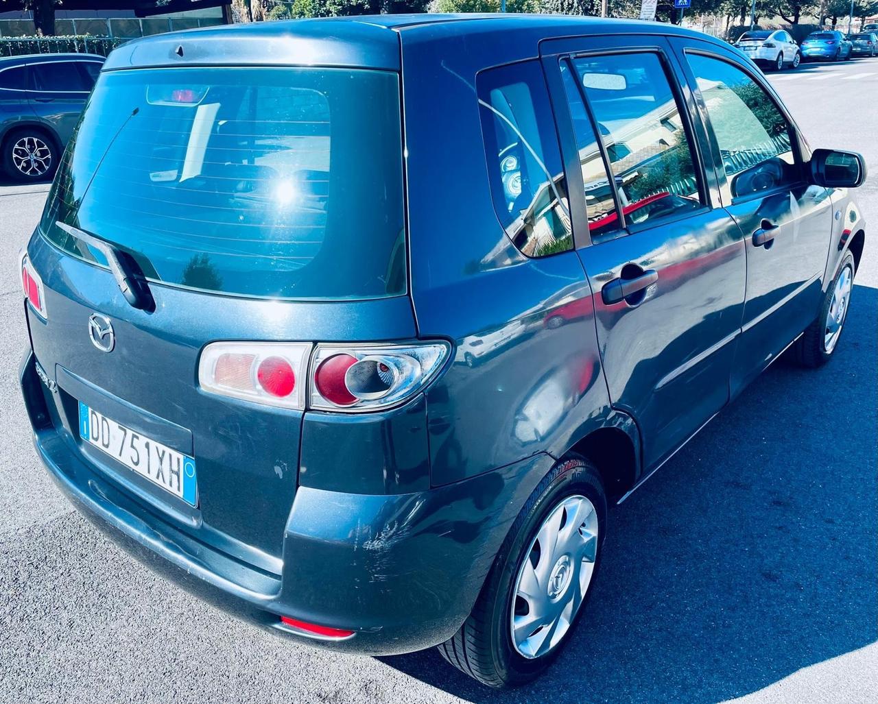 Mazda 2 Mazda2 1.2 16V 5p. !!130.000!!