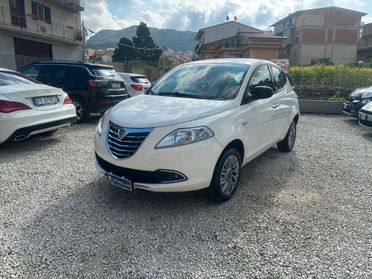 Lancia Ypsilon 0.9 TwinAir 85 CV 5 porte Metano Ecochic Gold