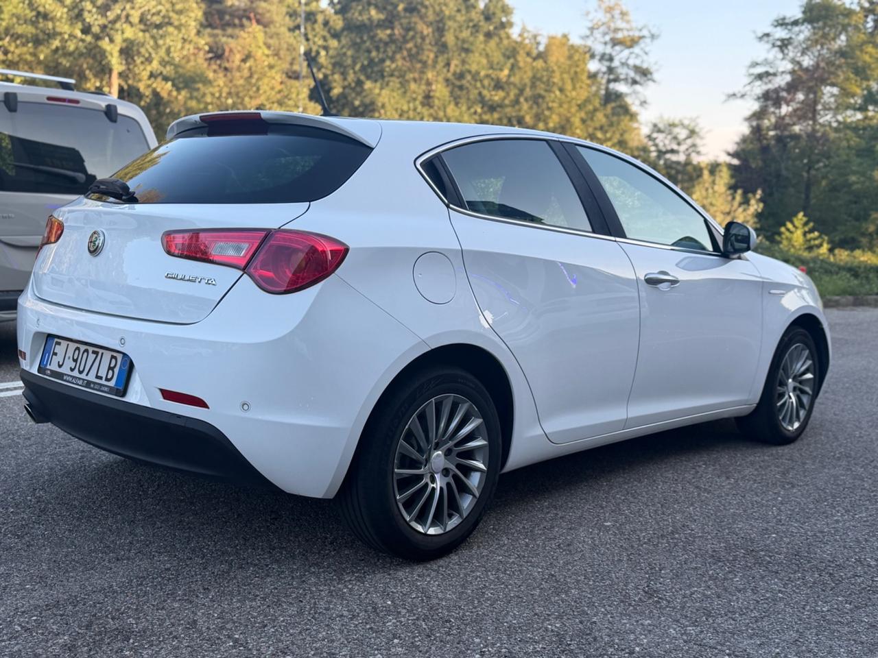 Alfa Romeo Giulietta 1.6 JTDm 120 CV*Neopatentati*Cerchi*