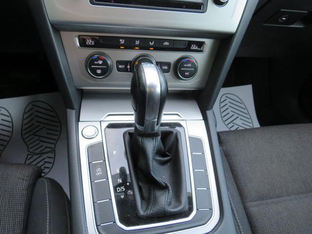 VOLKSWAGEN Passat Variant 1.6 TDI DSG BlueMotion Tech.