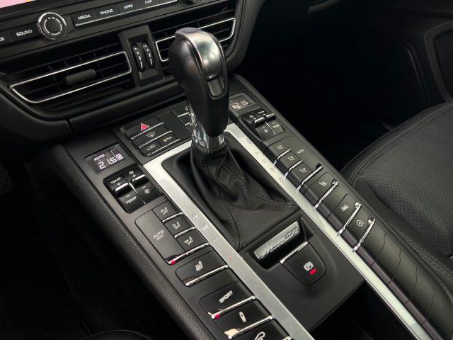 PORSCHE Macan 3.0 S