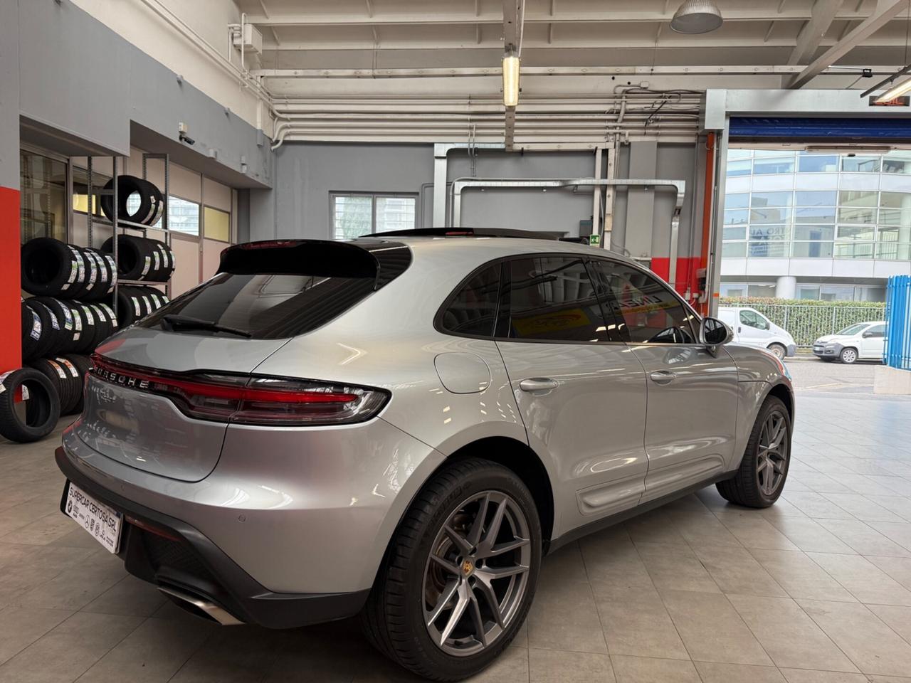Porsche Macan 2.0 T GARANZIA 12 porsche approved SOLO KM 29.000