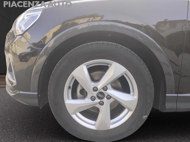 AUDI Q3 35 TDI S tronic.VIRTUAL.NAVI.LED
