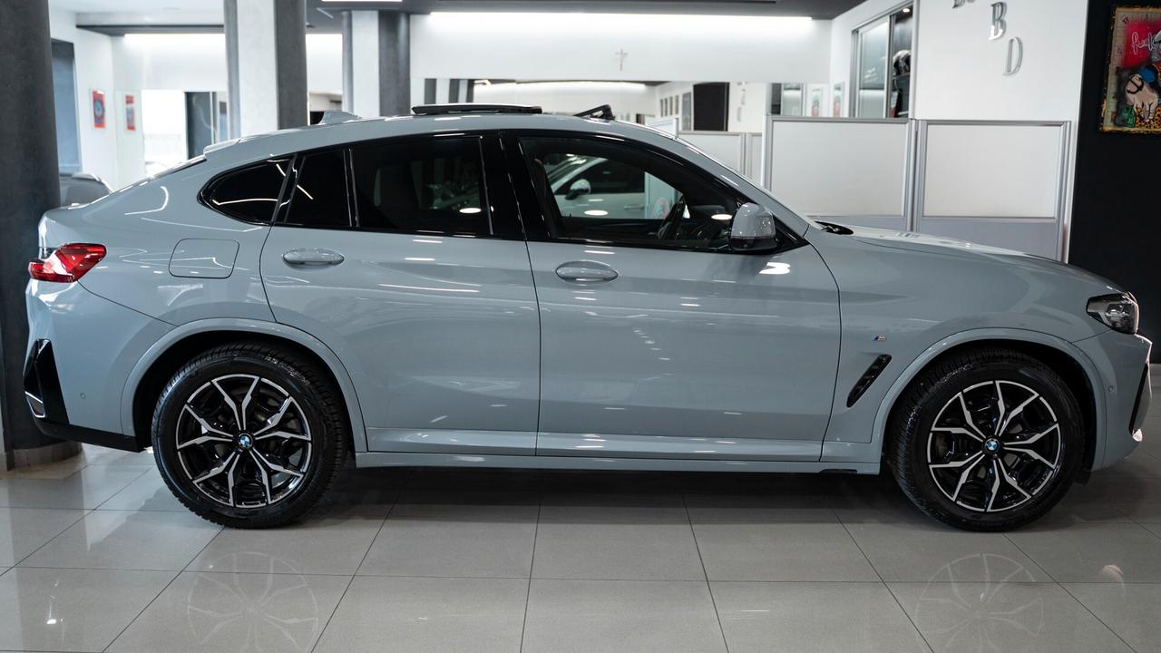 Bmw X4 XDRIVE20D MHEV 48V MSPORT AUTO TETTO PACK LUCI PELLE XENO FULL OPTIONAL