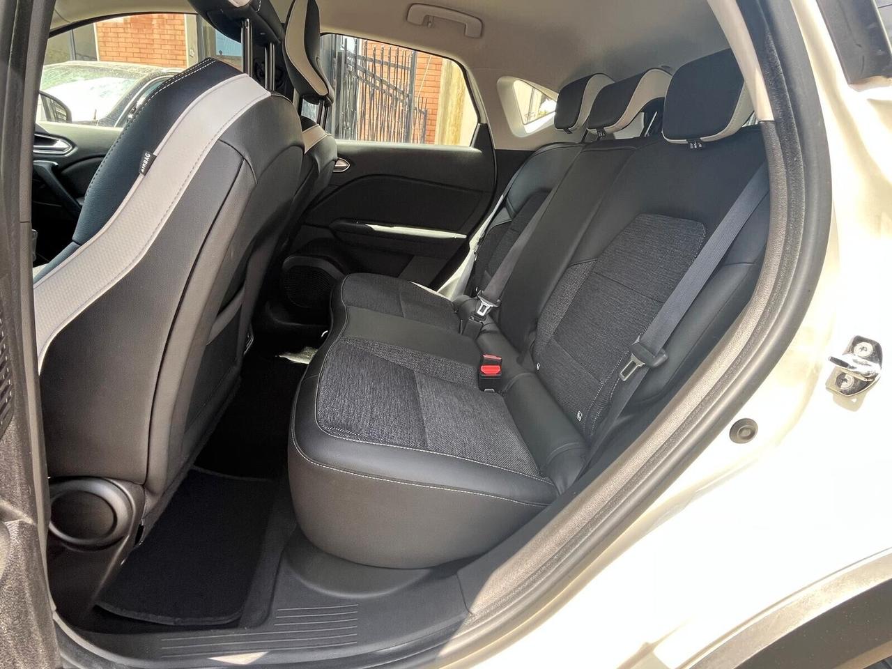 Renault Captur Blue dCi 115 CV EDC INTENSE BI COLOR