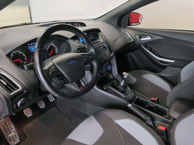 FORD Focus 5P 2.0 ECOBOOST ST 250CV