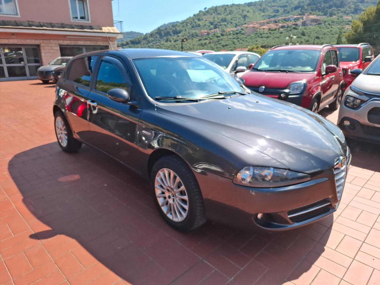 Alfa Romeo 147 1.9 JTD (120) 5 porte Moving