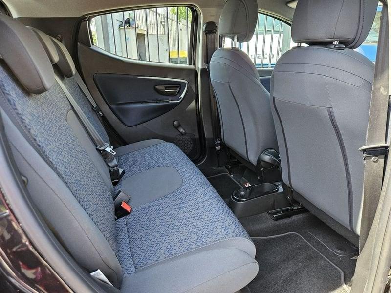 Lancia Ypsilon 1.0 FireFly 70cv Hybrid