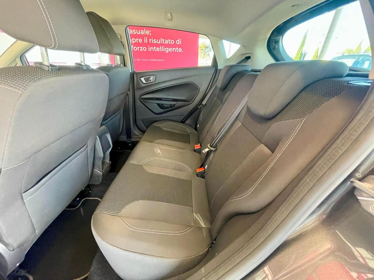 FORD Fiesta 6ª serie Fiesta 1.4 5p. Bz.- GPL T...