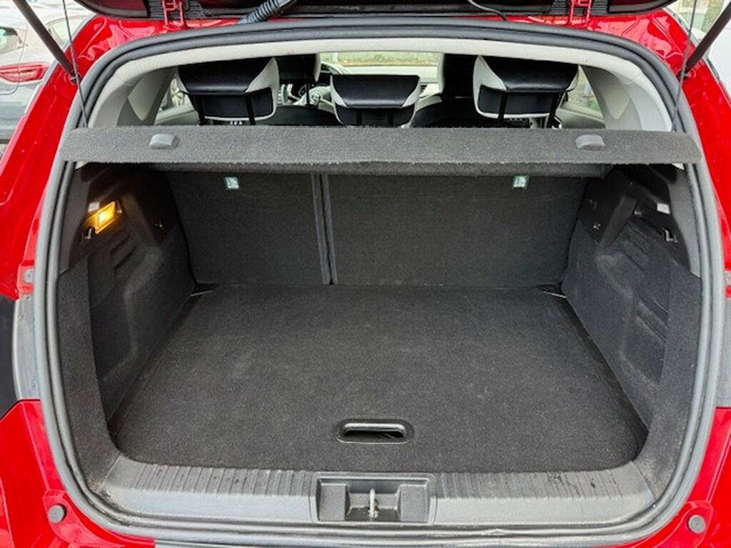 Renault Captur 1.6 Hybrid Intens E-Tech Auto