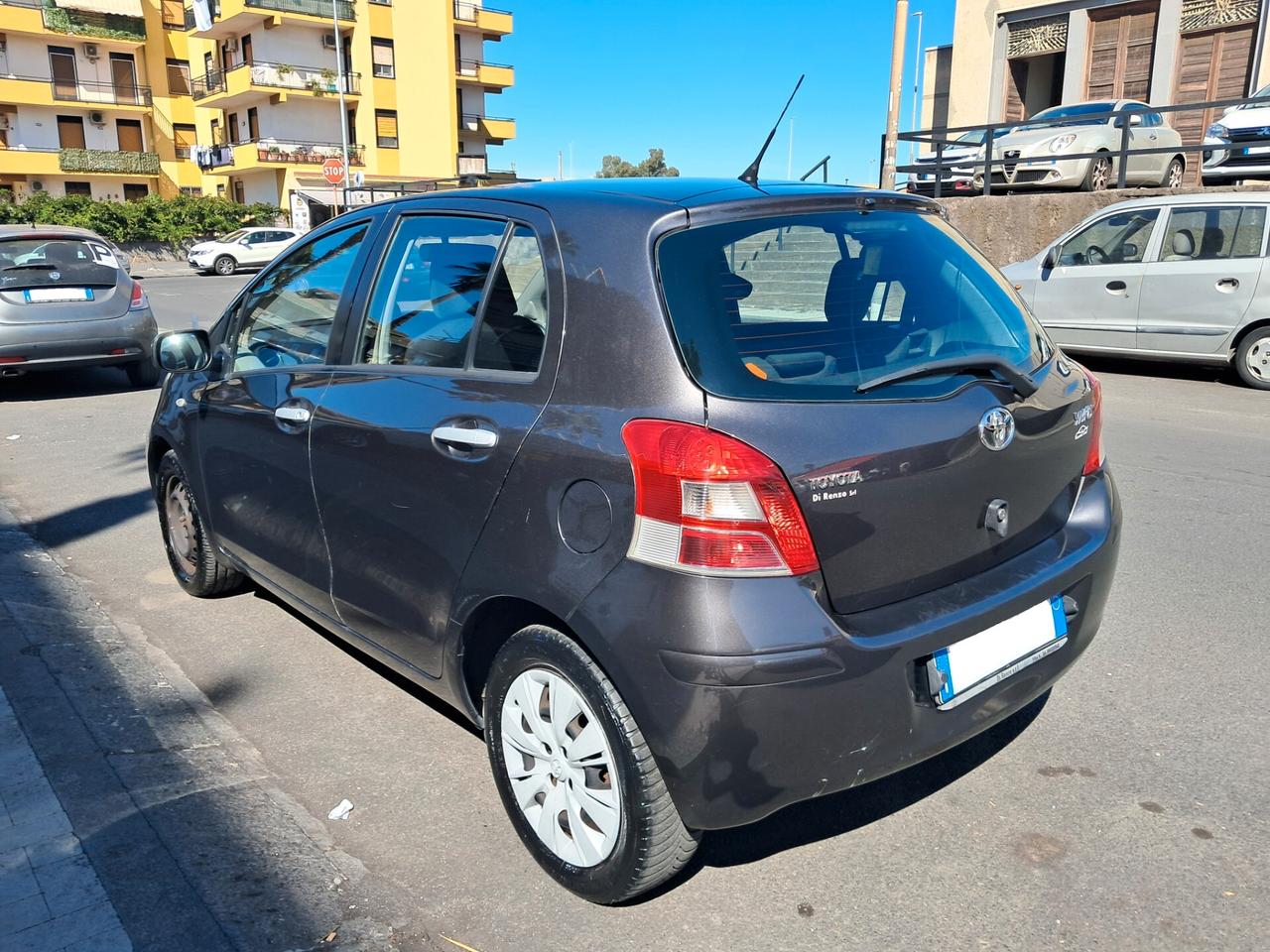 Toyota Yaris 1.3 100 cv 5p. Sol