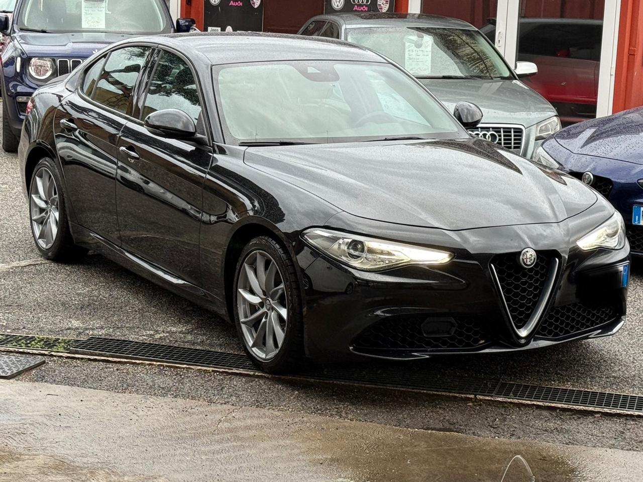 Giulia 2.2 Turbodiesel 160 CV AT8 B-Tech-unipro-rate-
