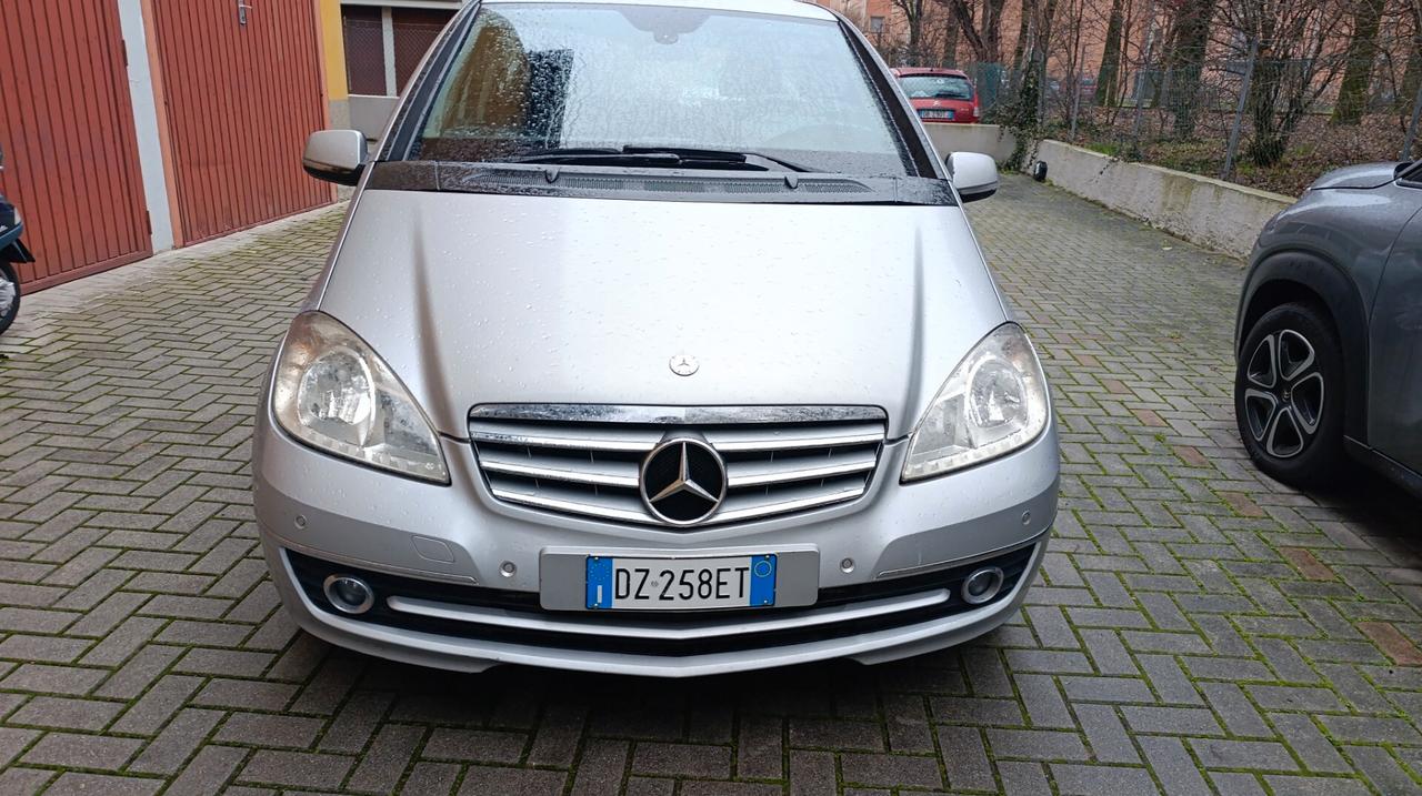 Mercedes-benz A 200 180 CDI Avantgarde