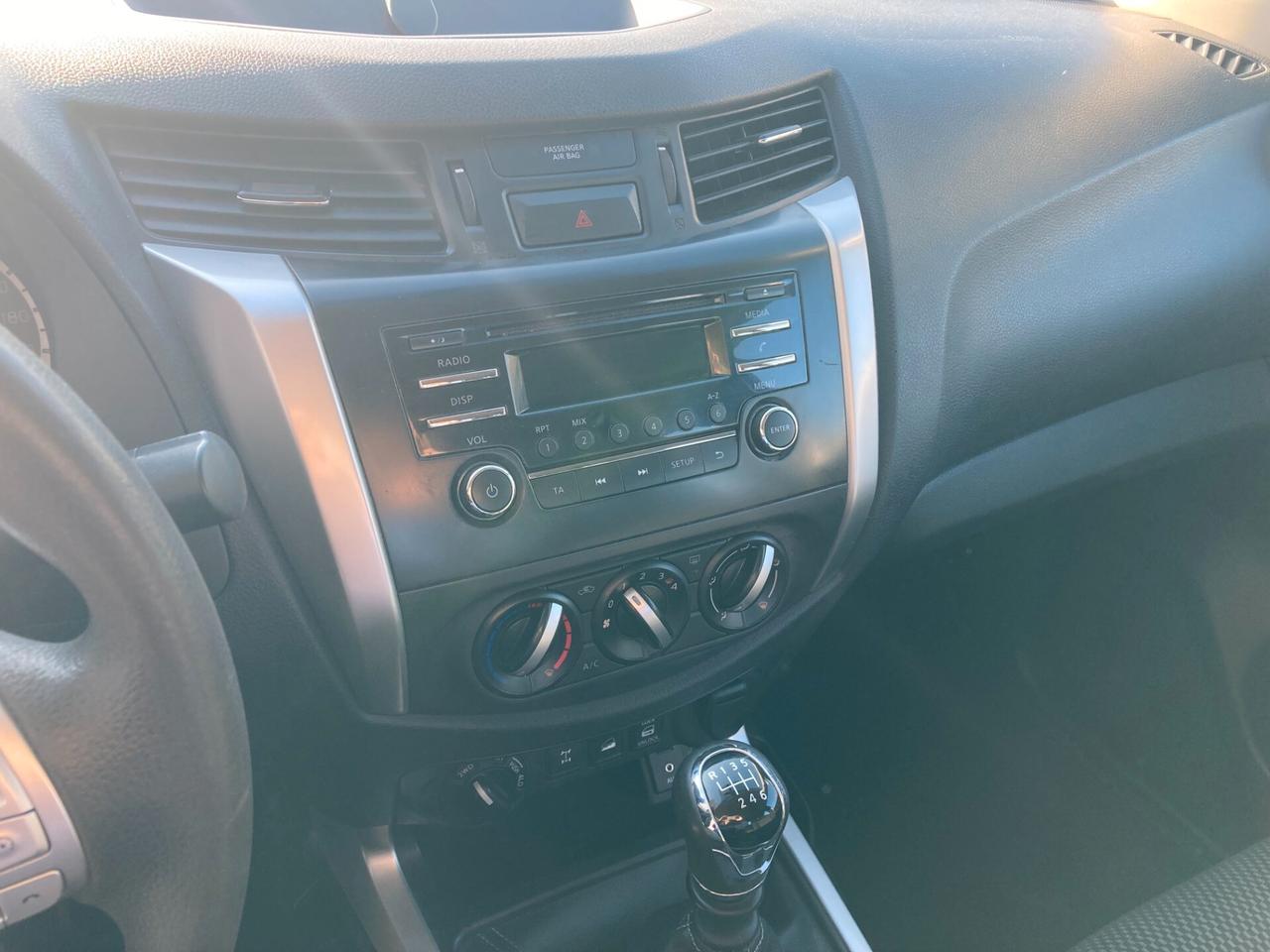 Nissan Navara 2.3 dCi 4WD King Cab Visia