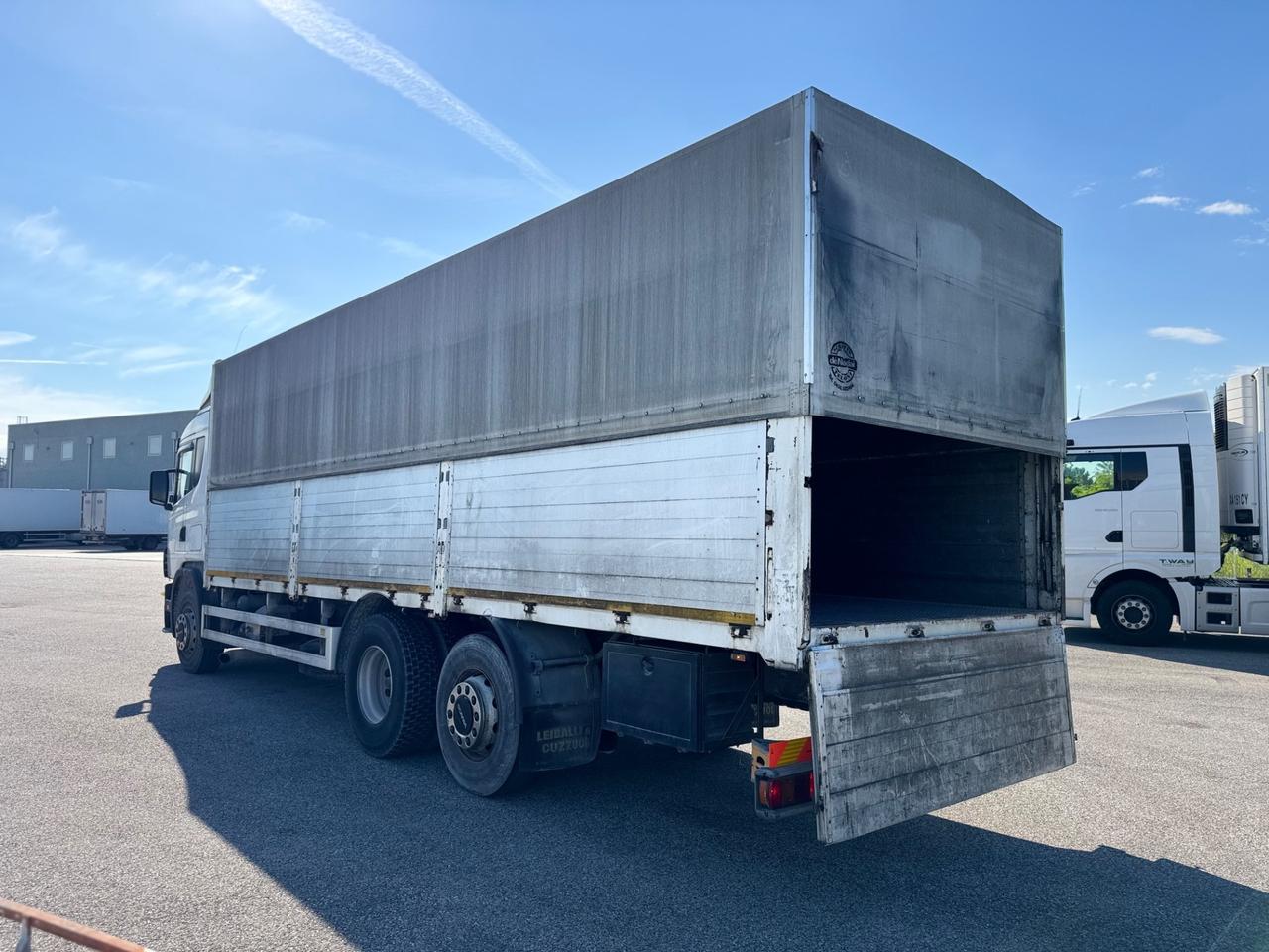 SCANIA 114L 380
