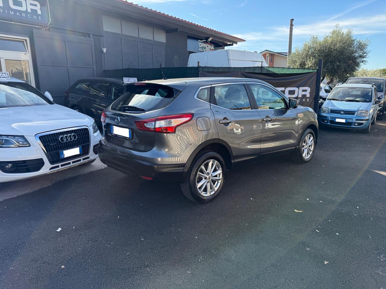 Nissan Qashqai 1.6 dCi 4WD 130cv - FINANZIABILE