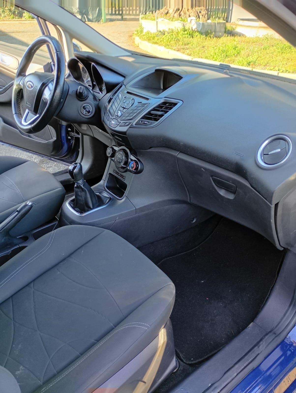 Ford Fiesta 1.5 TDCi 75CV 5 porte