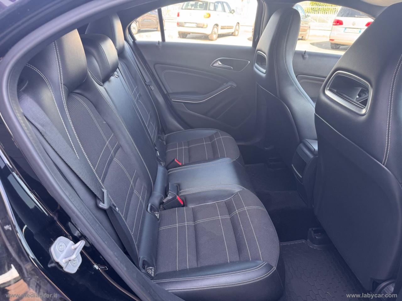 MERCEDES-BENZ A 180 CDI BlueEFFICIENCY Premium