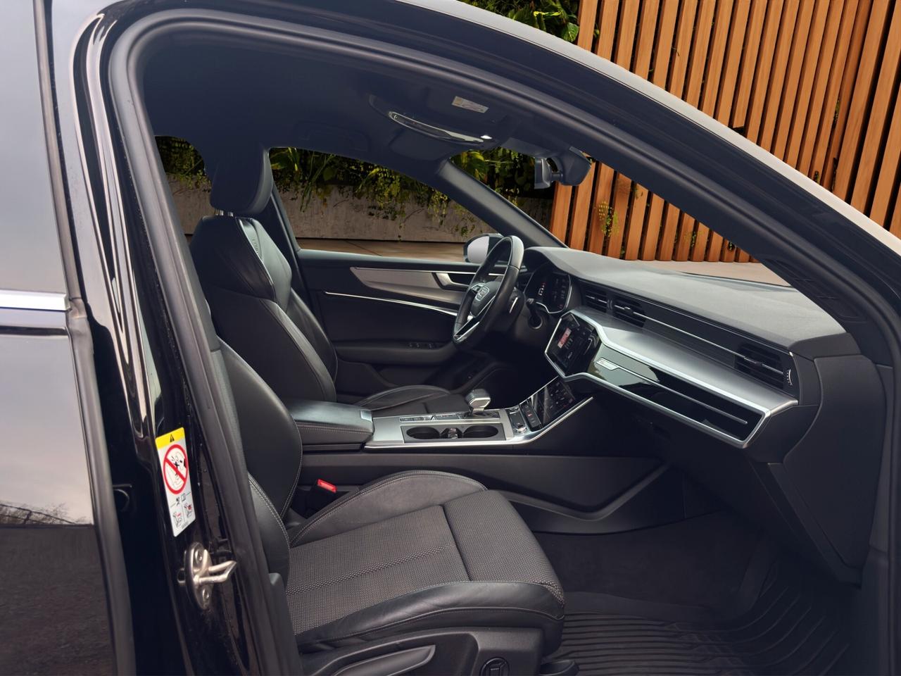 Audi A6 Avant 40 2.0 TDI quattro ultra S tronic Line