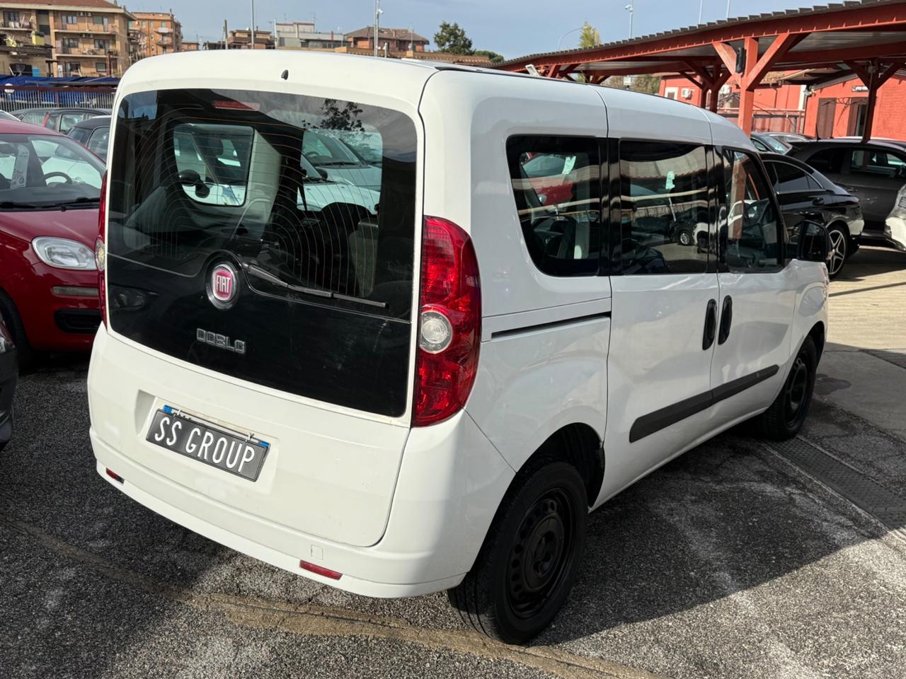 Doblò 1.6 MJT /( 80 mila ) UNIPRO/RATE/5 POSTI/PERMUTE