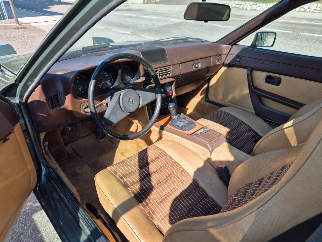 Porsche 924 2.0