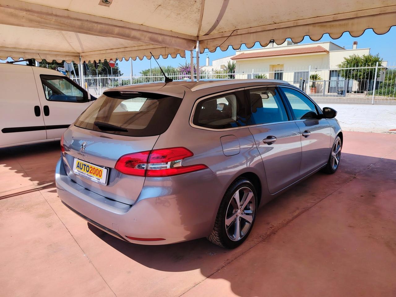 Peugeot 308 BlueHDi 130 S&S EAT8 SW Allure 2020