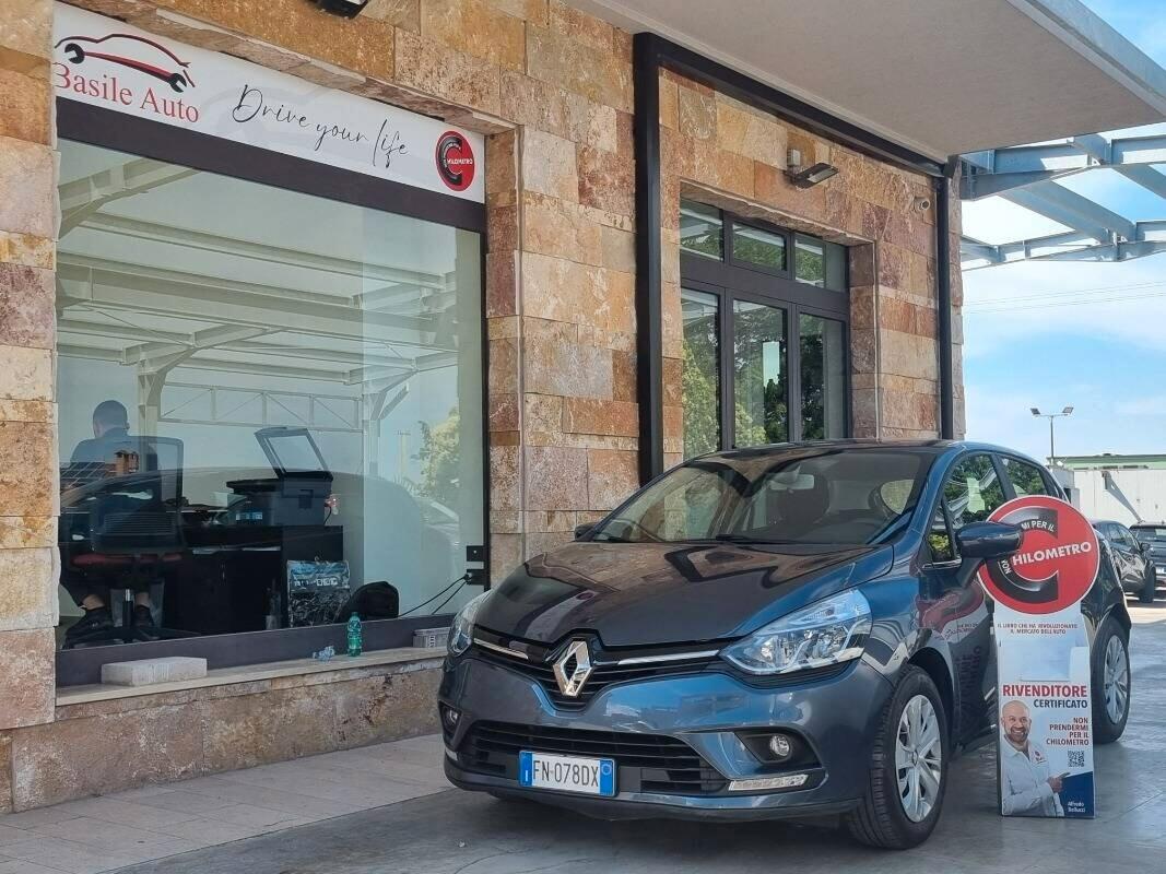 Renault Clio 1.2 75CV 5 porte Zen