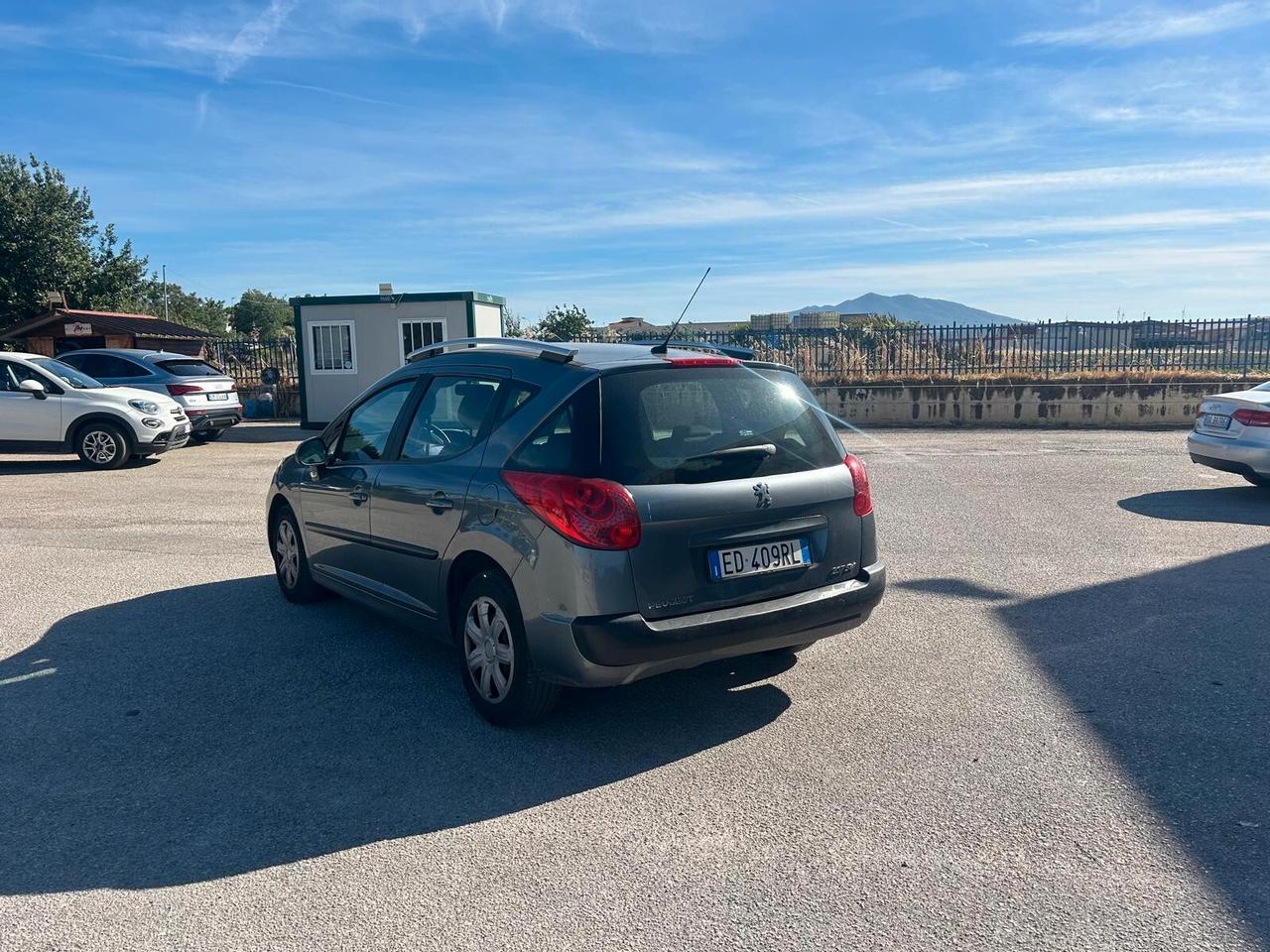 Peugeot 207 1.6 8V HDi 93CV SW XS Ciel