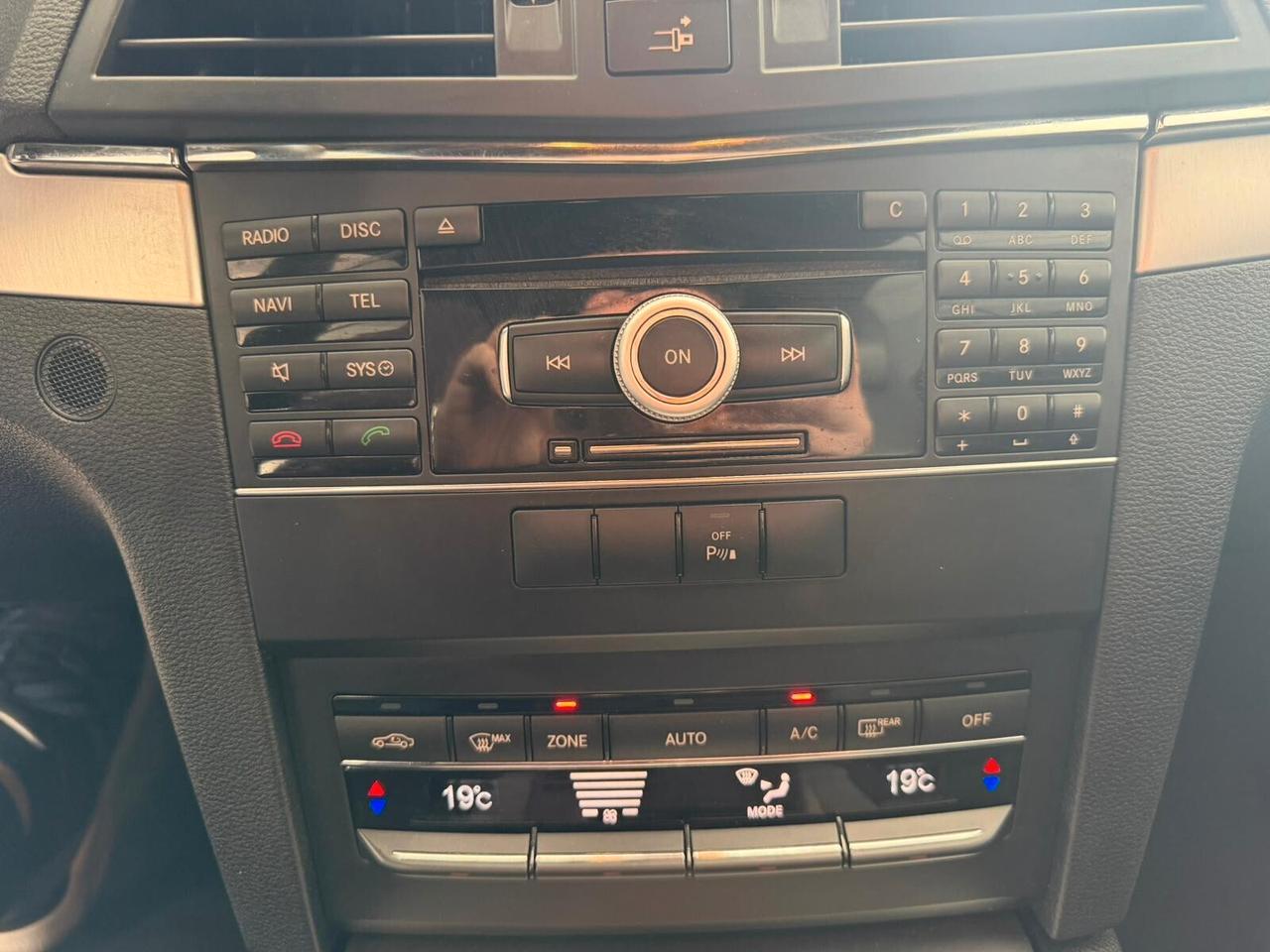 Mercedes-benz E 250 CDI BlueEFFICIENCY Avantgarde AMG