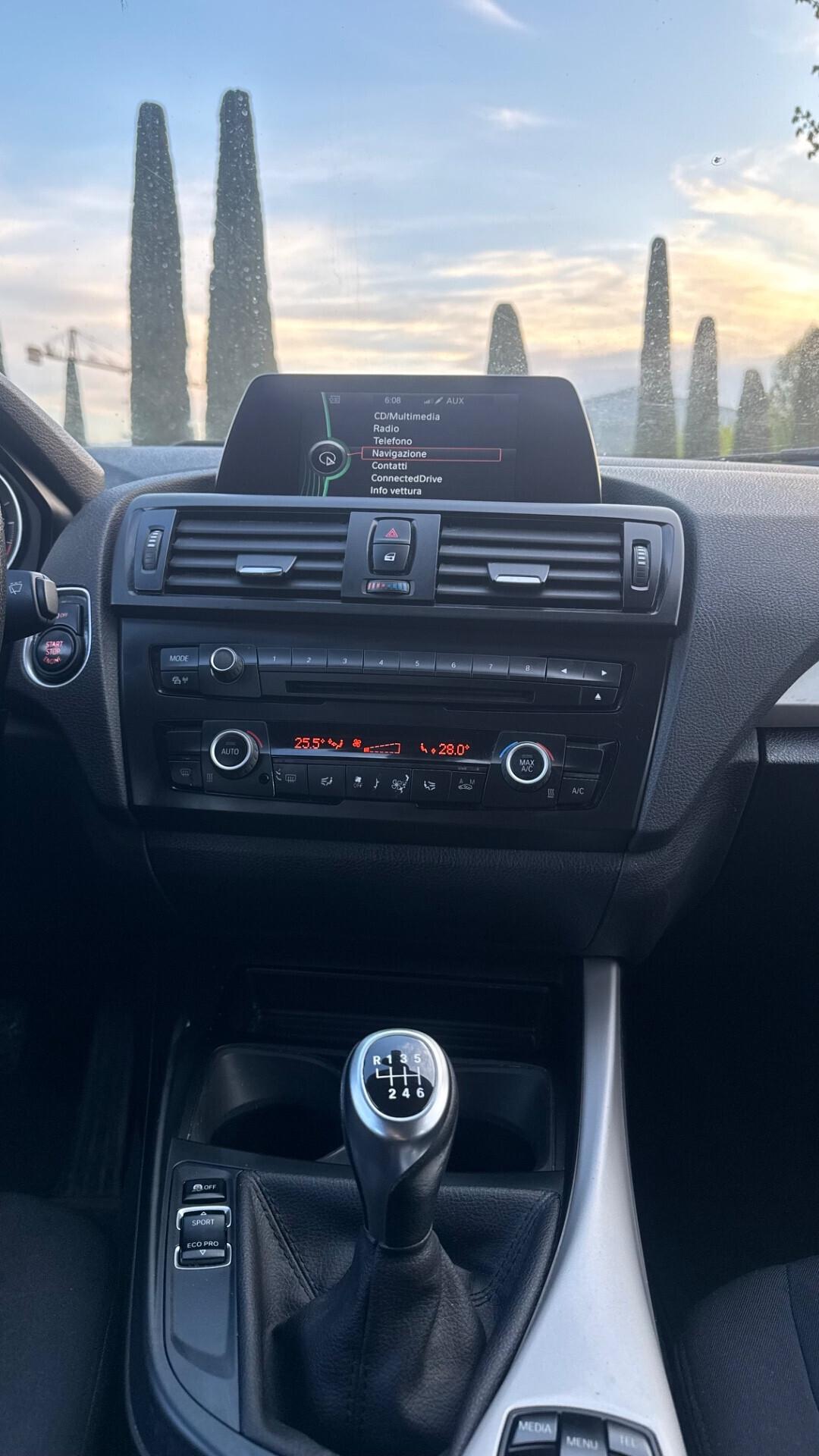 BMW Serie 1 118d Unique – 2014