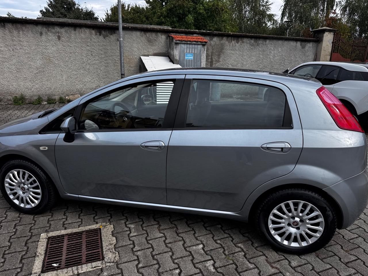 Fiat Grande Punto 1.2 5 porte Dynamic neopatentati