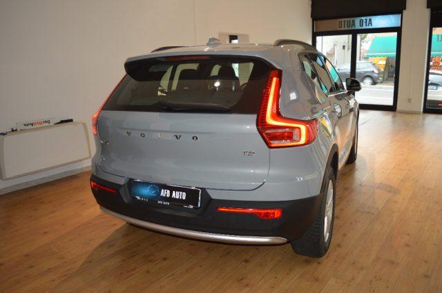 VOLVO XC40 T2 automatico Essential