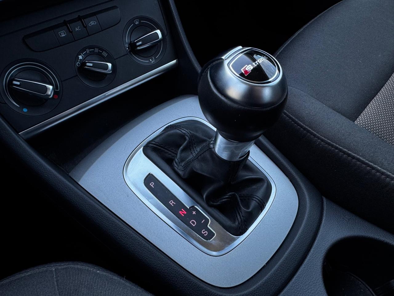 Audi Q3 2.0 TDI 177 CV quattro S tronic Business Plus