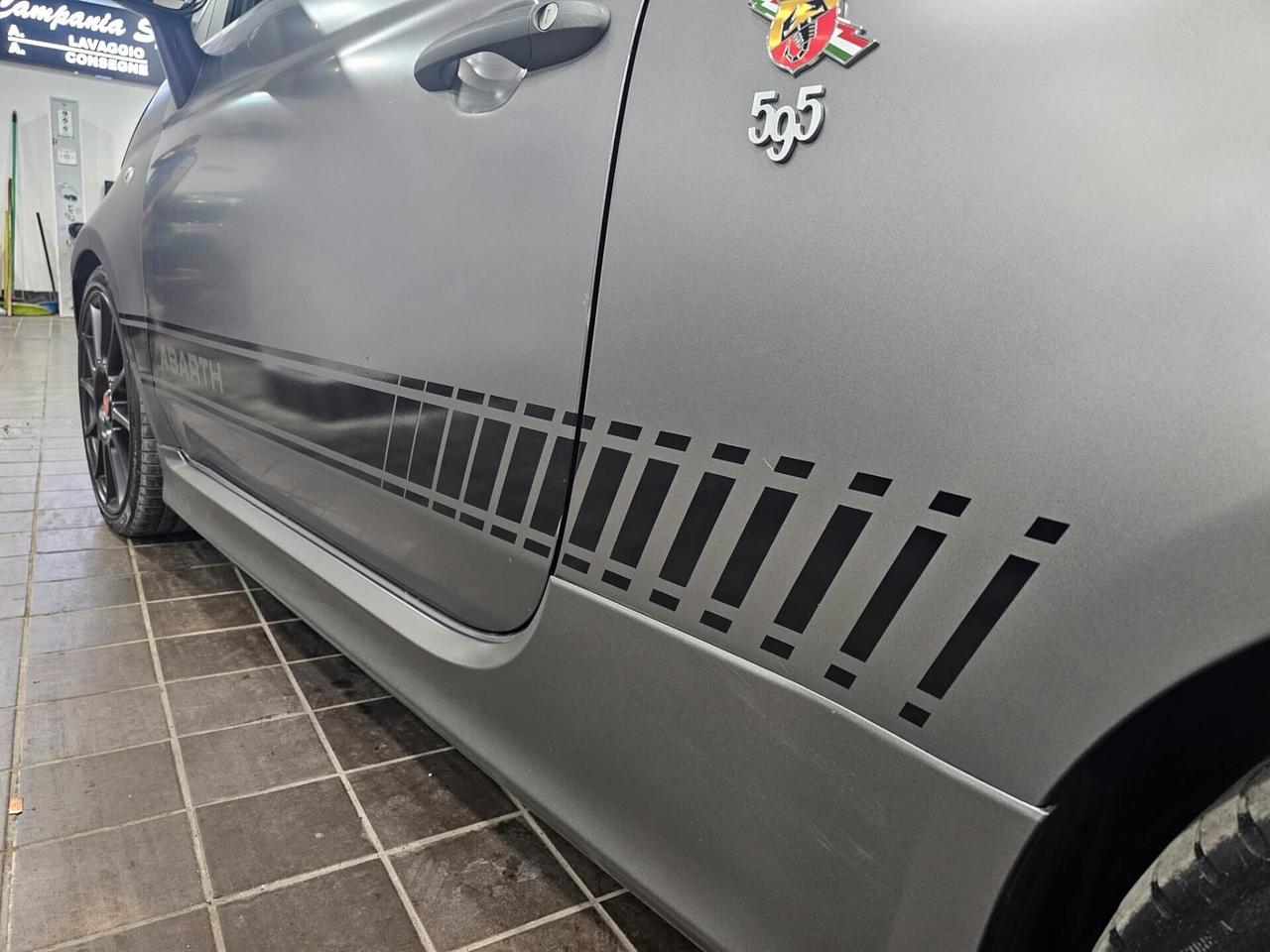 Abarth 595 C 1.4 Turbo T-Jet 180 CV Esseesse