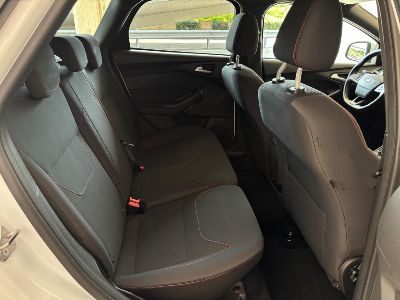 Ford Focus 1.5 TDCi SW ST Line Business