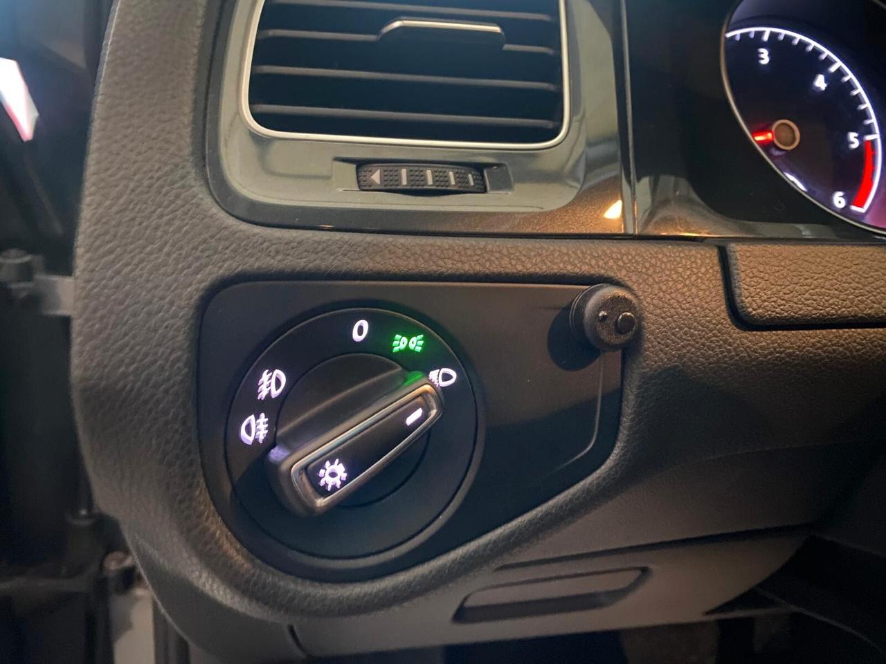 Volkswagen Golf 1.6 7.5 TDI 115 CV 5p. Business BlueMotion Technology