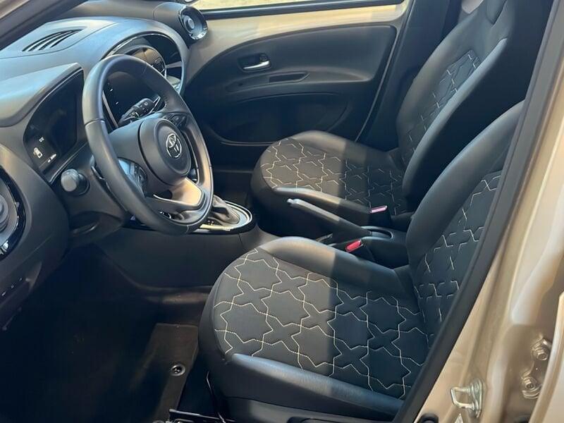 Toyota Aygo X 1.0B (72 CV) Lounge Air S-CVT