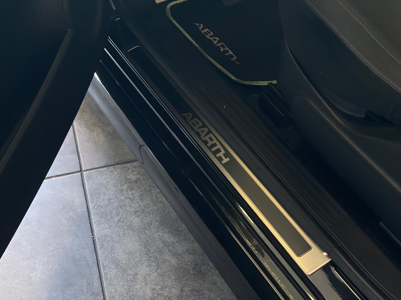 Abarth 595 1.4 Turbo T-Jet 145 CV