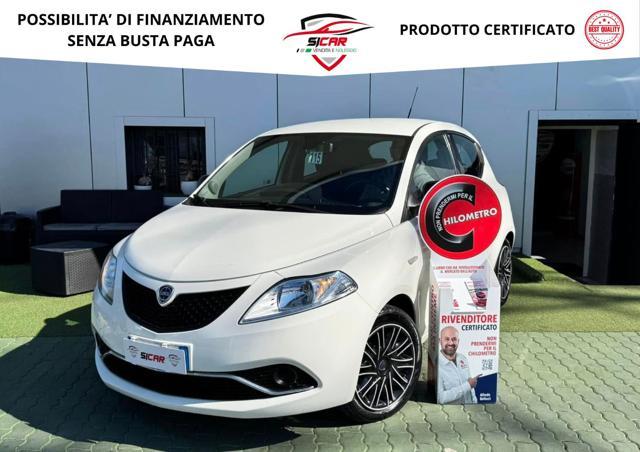 LANCIA Ypsilon 1.2 69 CV 5 porte Gold