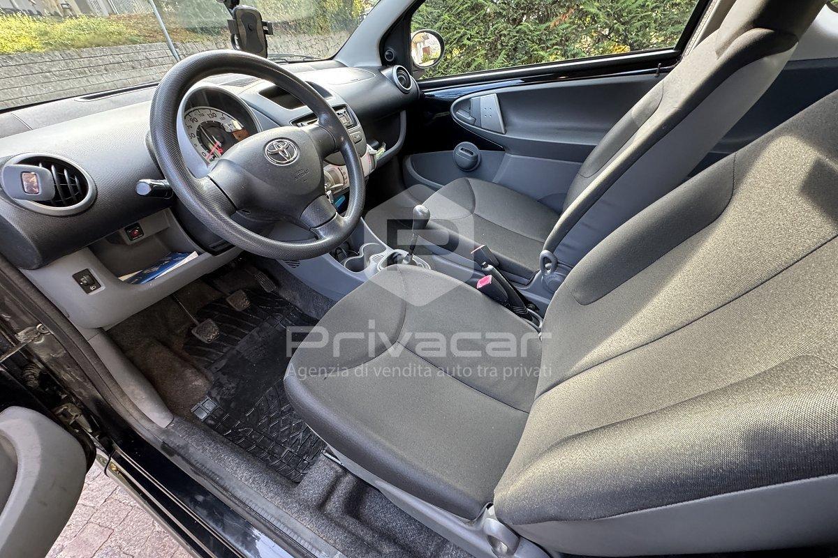 TOYOTA Aygo 1.0 12V VVT-i 3 porte Sol