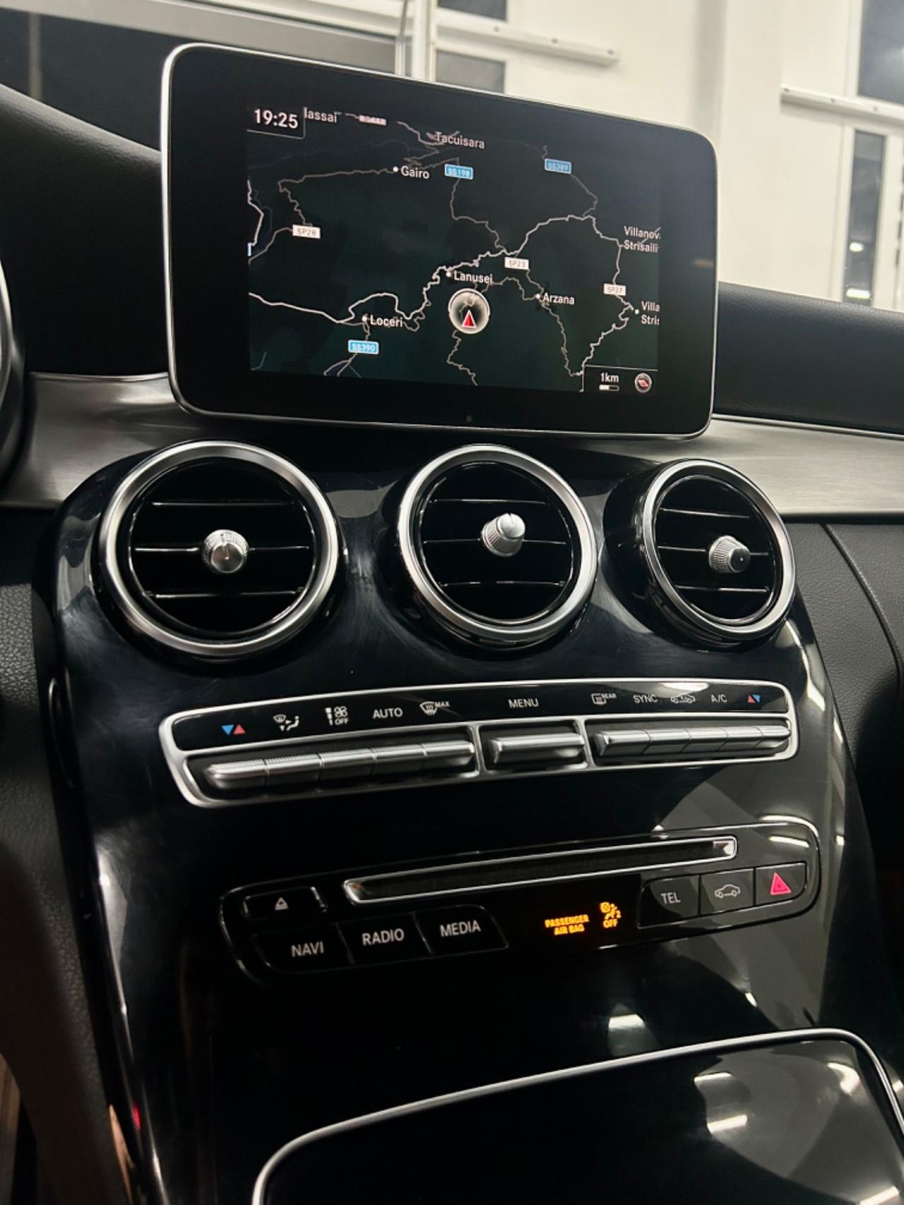 Mercedes classe C 220 Premium AMG finanziabile